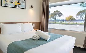 Bayside Hotel